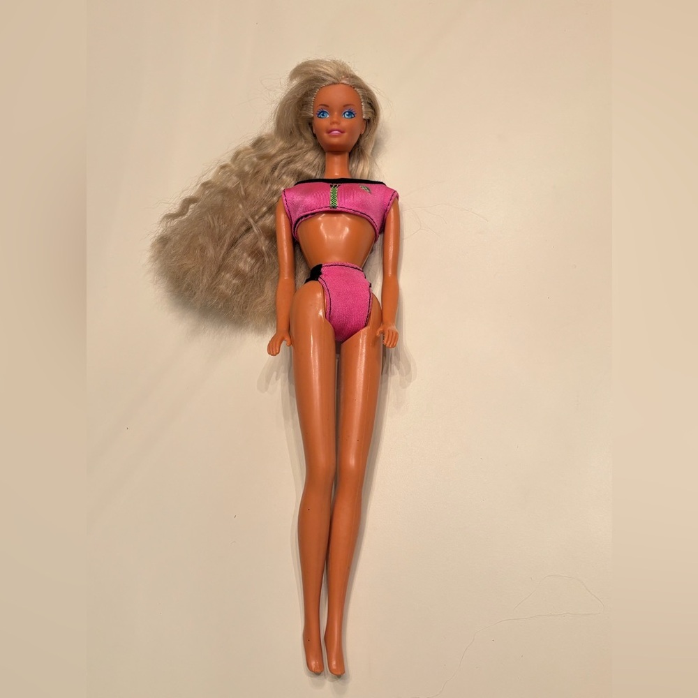 vintage 1989 Beach Blast Barbie doll, model number 3237.